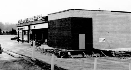 Alpine Four Theatre - Old Photos (newer photo)